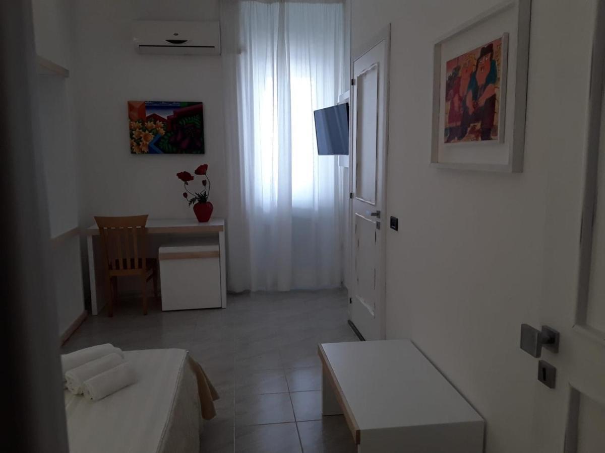 Porto Cesareo Hotel Екстер'єр фото
