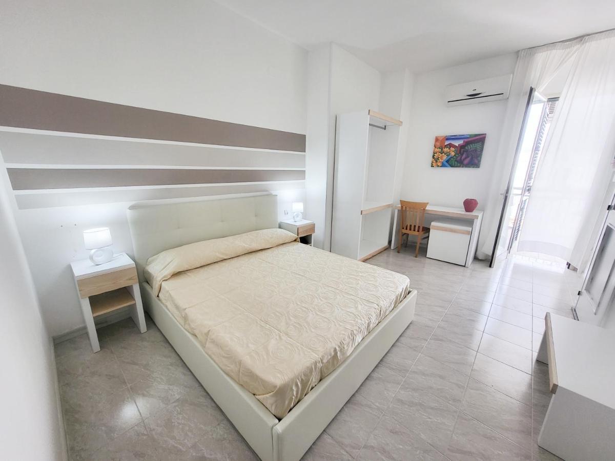 Porto Cesareo Hotel Екстер'єр фото
