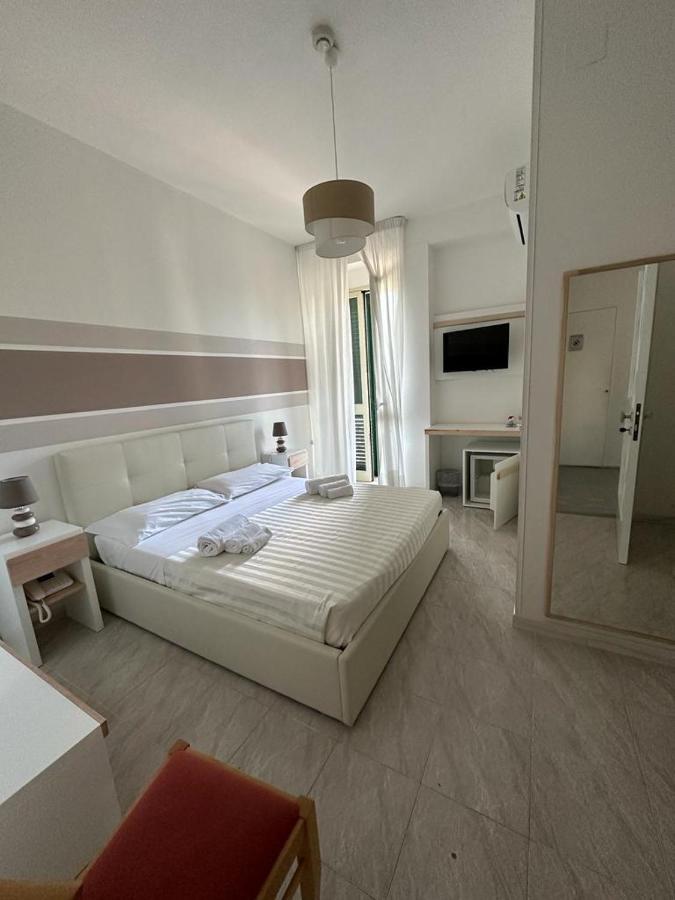 Porto Cesareo Hotel Екстер'єр фото