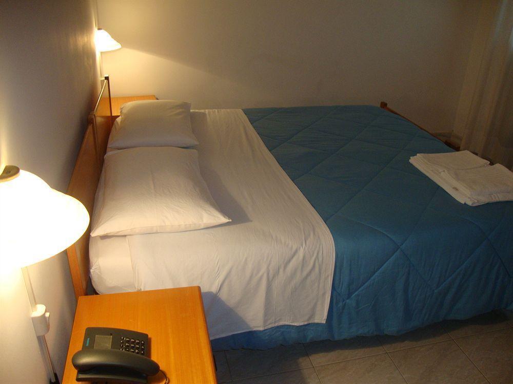 Porto Cesareo Hotel Екстер'єр фото